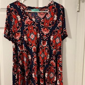 Excellent used condition short sleeve shirt